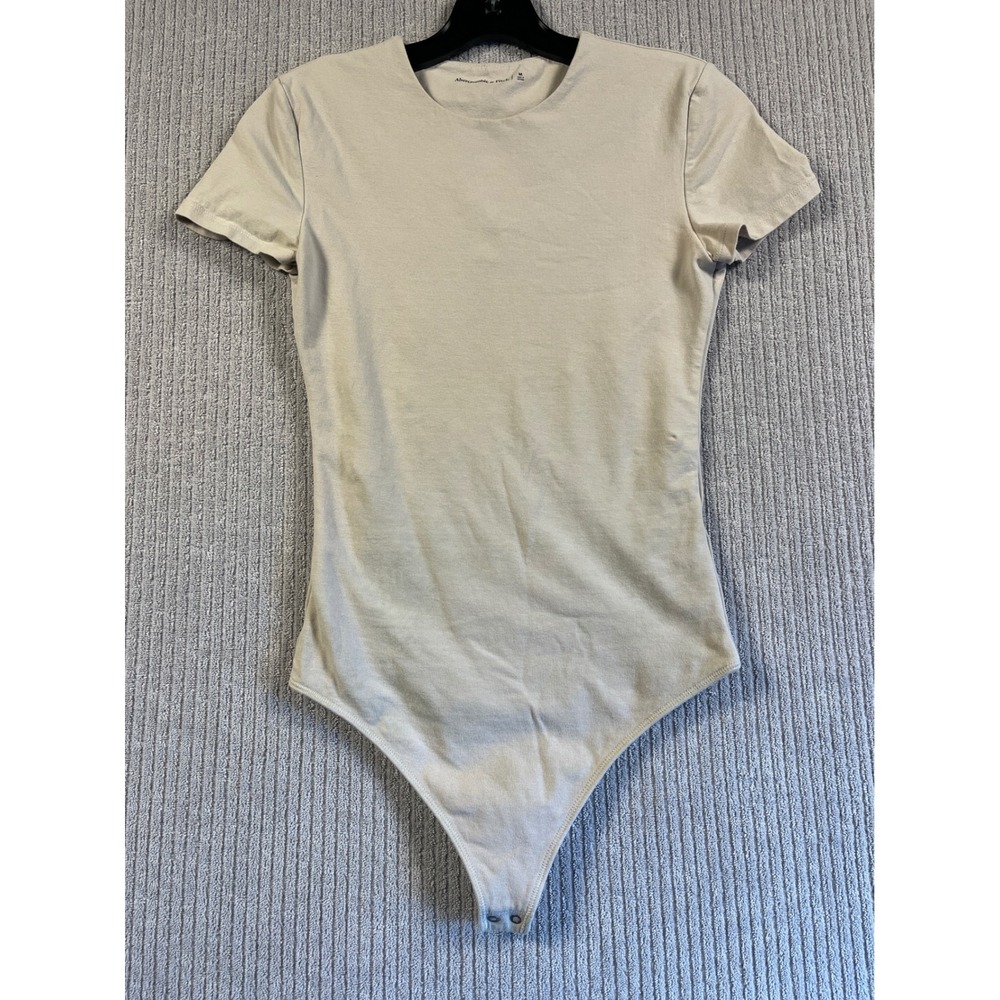 Abercrombie & Fitch Bodysuit Womens M Short Sleeve Crew Neck Snap Bottom Beige